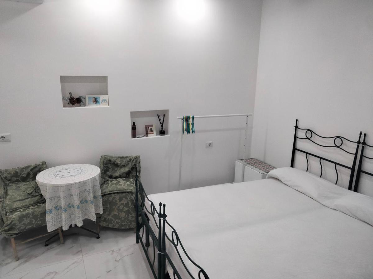 شقة Casa Luisa نابولي المظهر الخارجي الصورة